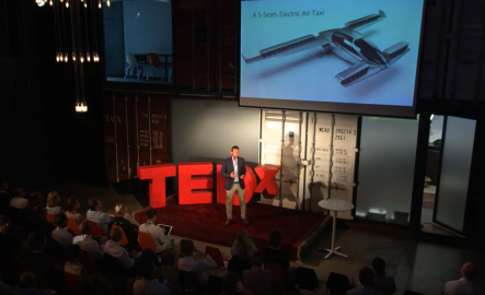 Remo Gerber of Lilium presenting at Tedx Zurich